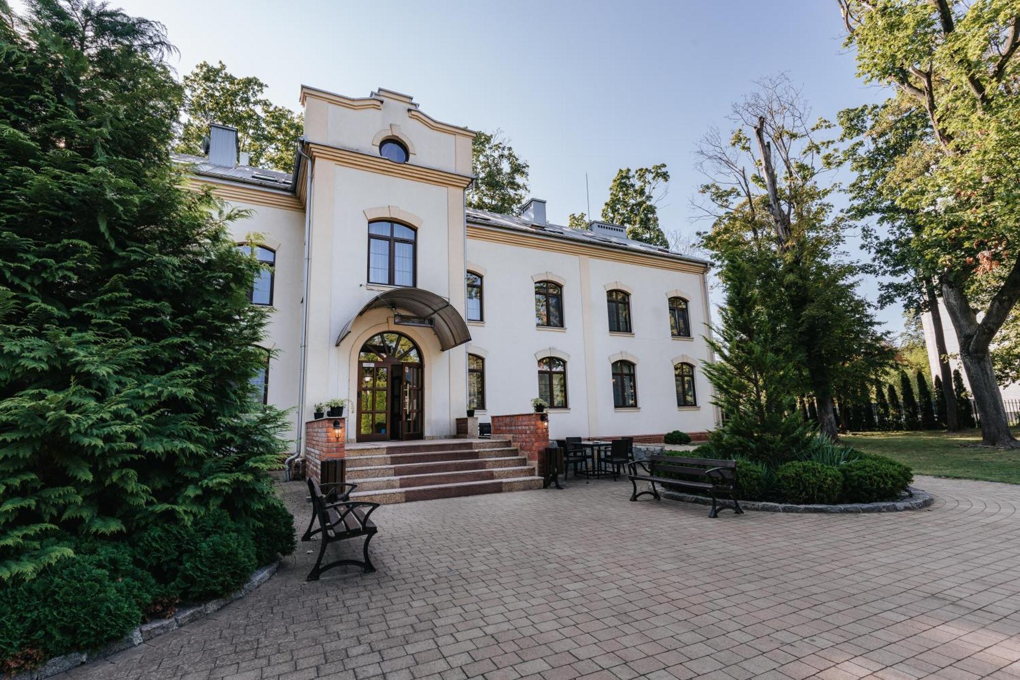 Modlin Palace Nowy Dwór Mazowiecki Exteriör bild